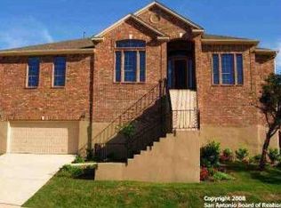 8519 Magdalena Run, Helotes, TX 78023