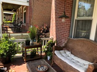 135 Walnut St, Mont Clare, PA 19453