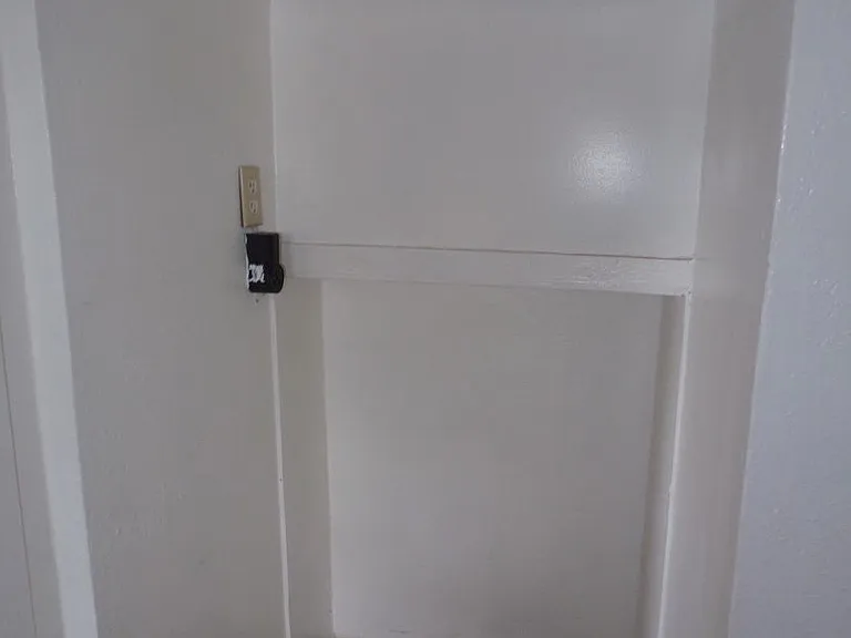 311 E Nevada St — Photo 23
