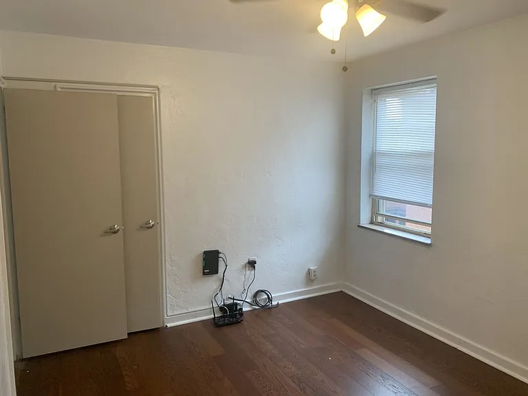 5506 Fifth Avenue — Photo 141