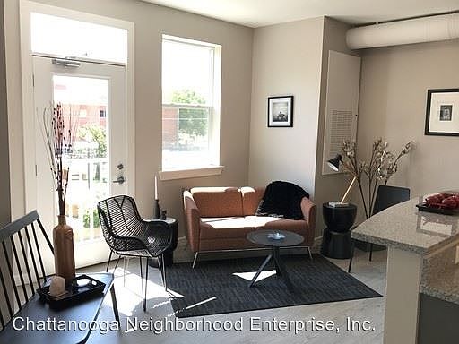 1st image of 1728 Bailey Ave APT 103