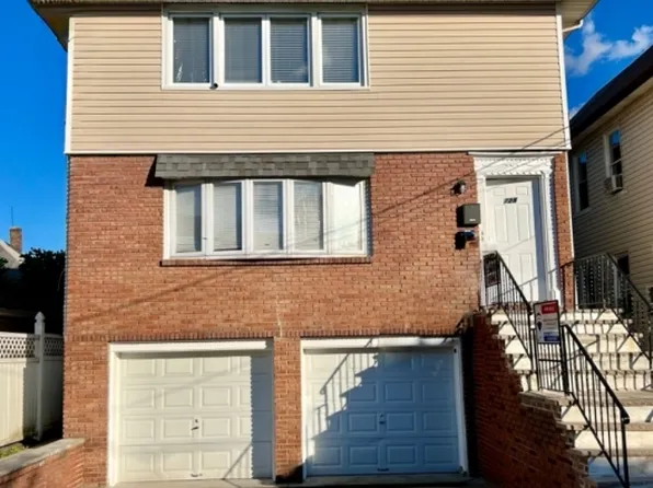 728 Eaton St, Elizabeth City, NJ 07202