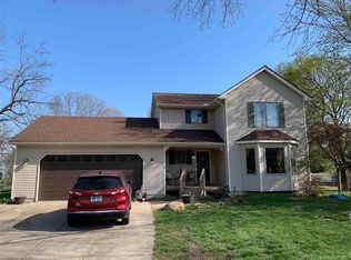 607 S Newman Rd, Lake Orion, MI 48362