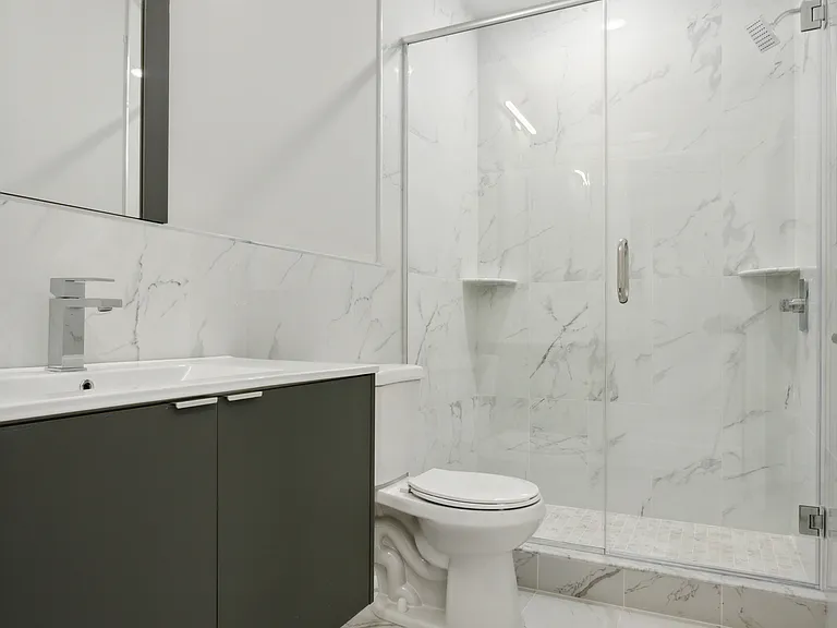 2125 Norris St #2 — Photo 8