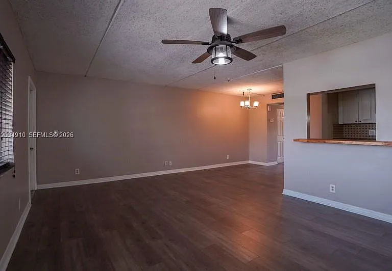 2200 Springdale Blvd #214 — Photo 4