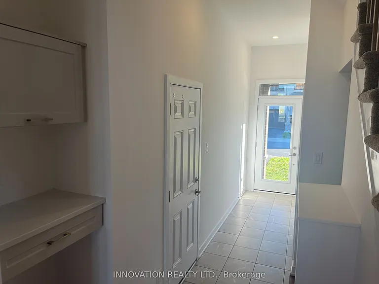 237 Finsbury Ave — Photo 3