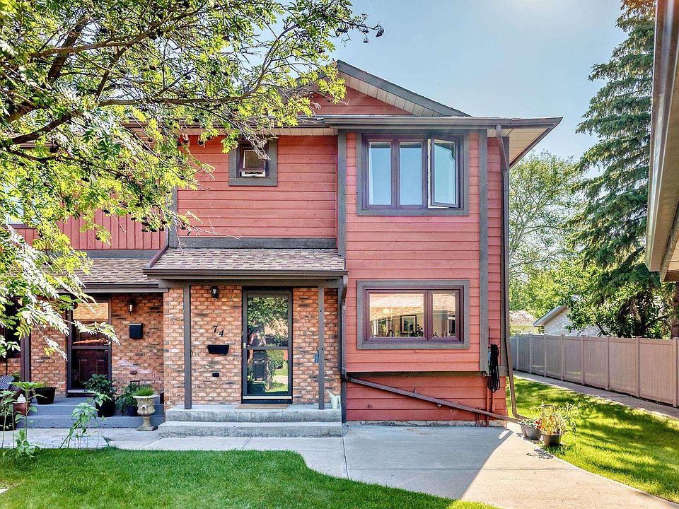 1st image of 74 Lacombe Point E