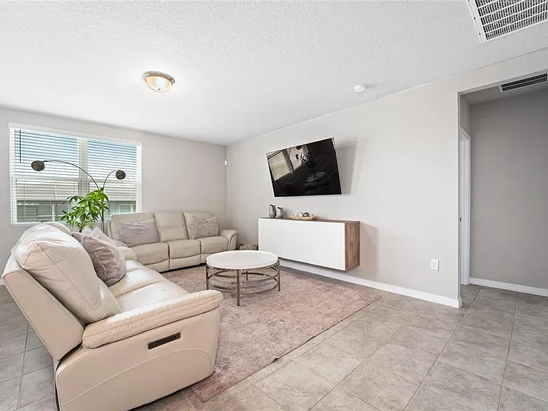 3053 Cassidy Ln — Photo 9