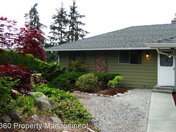 2nd image of 419 Hazelwood Dr