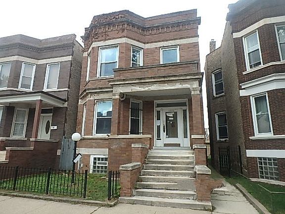 3rd image of 6220 S Langley Ave