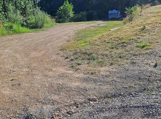 1400 Outlaw Trl, Maysville, WV 26833