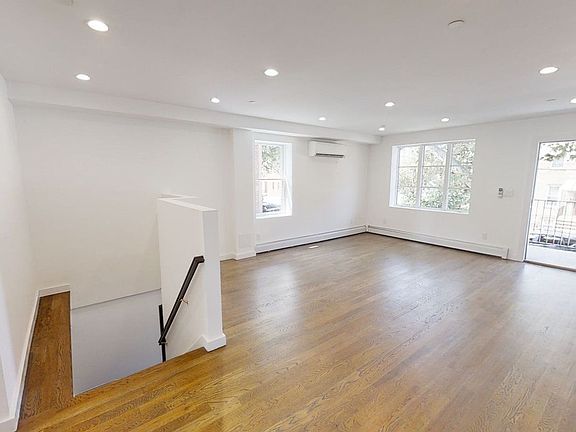 5th image of 73 Bay 47 St Unit 1C