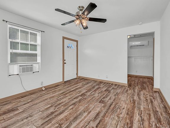 5th image of 48 Maple St