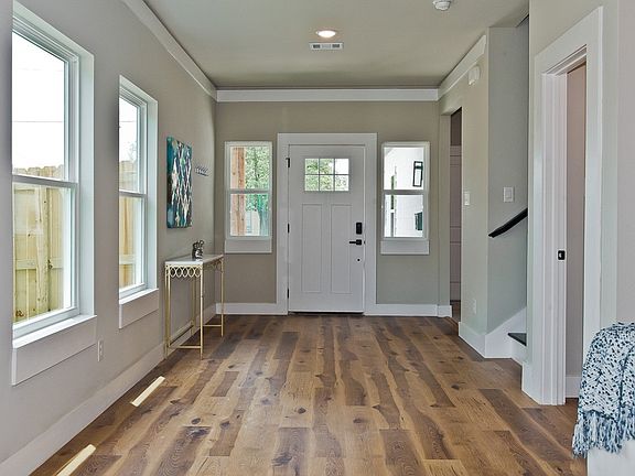 717 Sunset Ave Dallas TX 75208 MLS 20379955 Zillow 717-sunset-ave-dallas-tx-75208-mls-20379955-zillow