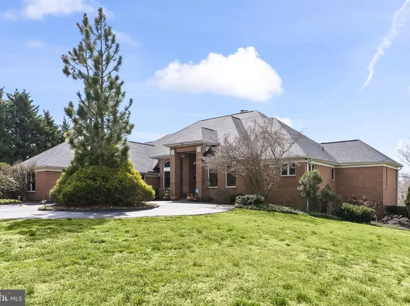 615 Traveller Ct, Lothian, MD 20711