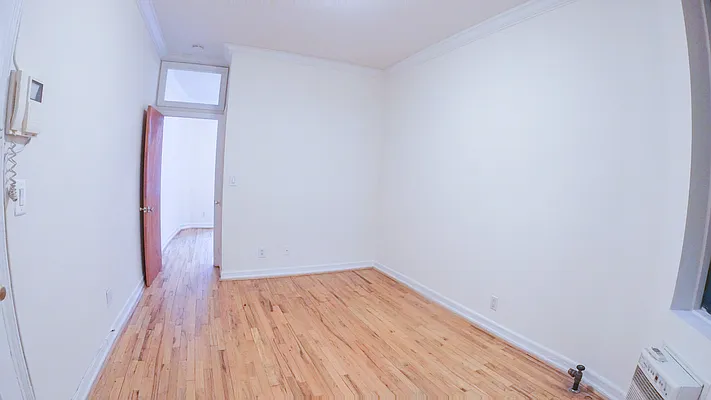 Rented by Urban Real Estate Inc | media 3