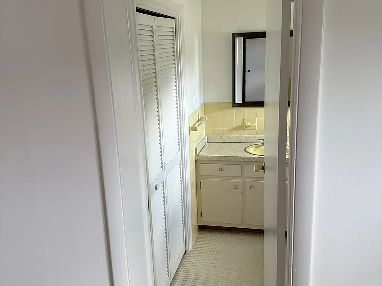 9128 Huron Ave — Photo 32