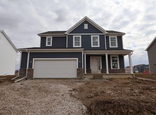 1749 Longhill Dr, Delaware, OH 43015