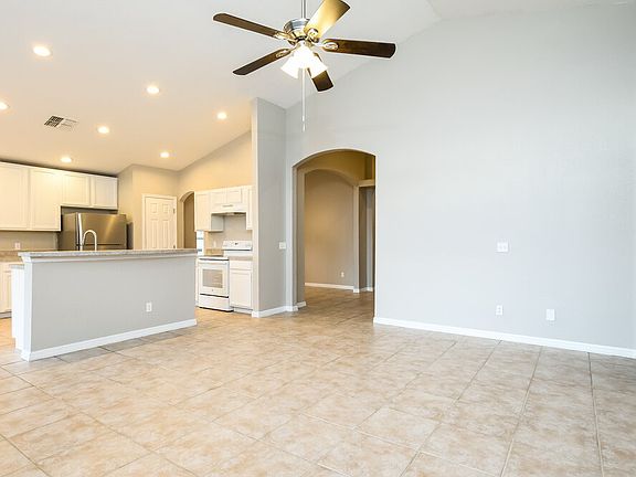 5th image of 1408 Vista Del Lago Blvd