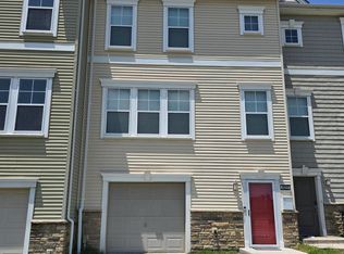429 Woodcrest Dr SE, Washington, DC 20032