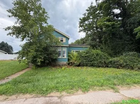 947 State Route 22b, Schuyler Falls, NY 12985
