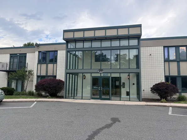 25 Alpine St Unit 7, Hyde Park, MA 02136