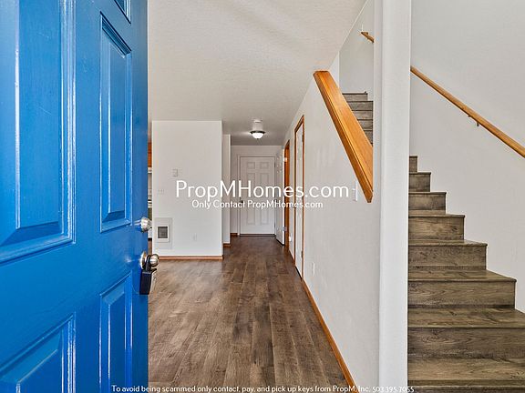 3rd image of 2203 Sam Parrett Dr