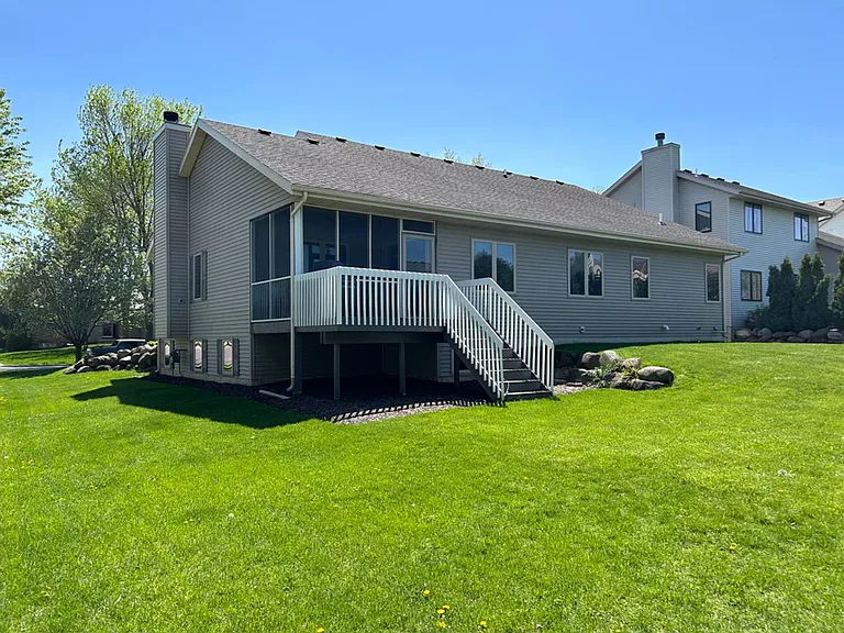 9402 Eagle Nest Ln — Photo 20