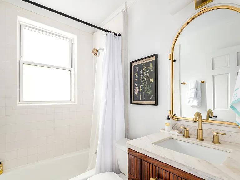 487 Moreland Ave NE #2 — Photo 23