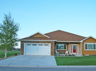 37 Green Meadows Dr, Sheridan, WY 82801