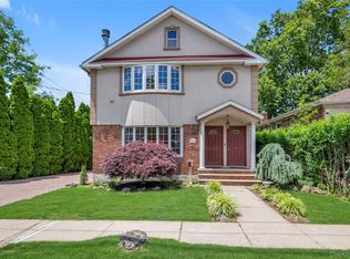 245-47 60th Avenue, Little Neck, NY 11362