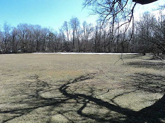 3rd image of 3411 Hubbell Ave