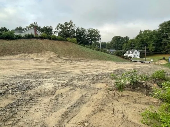 1 Oxford St N, Auburn, MA 01501