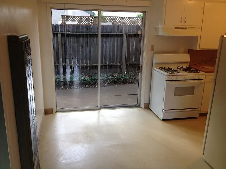 2657 Riverside Blvd #7A — Photo 12