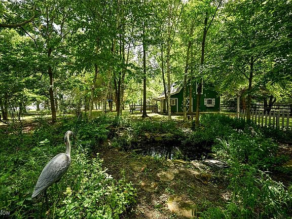 4th image of 4300 Poe Rd