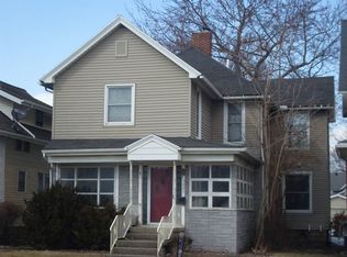 344 W 7th St, Auburn, IN 46706