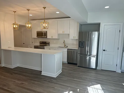 1710 Great Falls St Photo 1