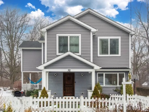 32 Willow Ave, Randolph Twp., NJ 07869