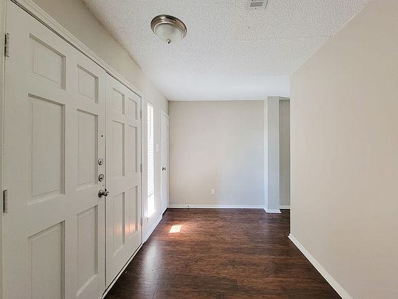4th image of 18402 Tall Cypress Dr