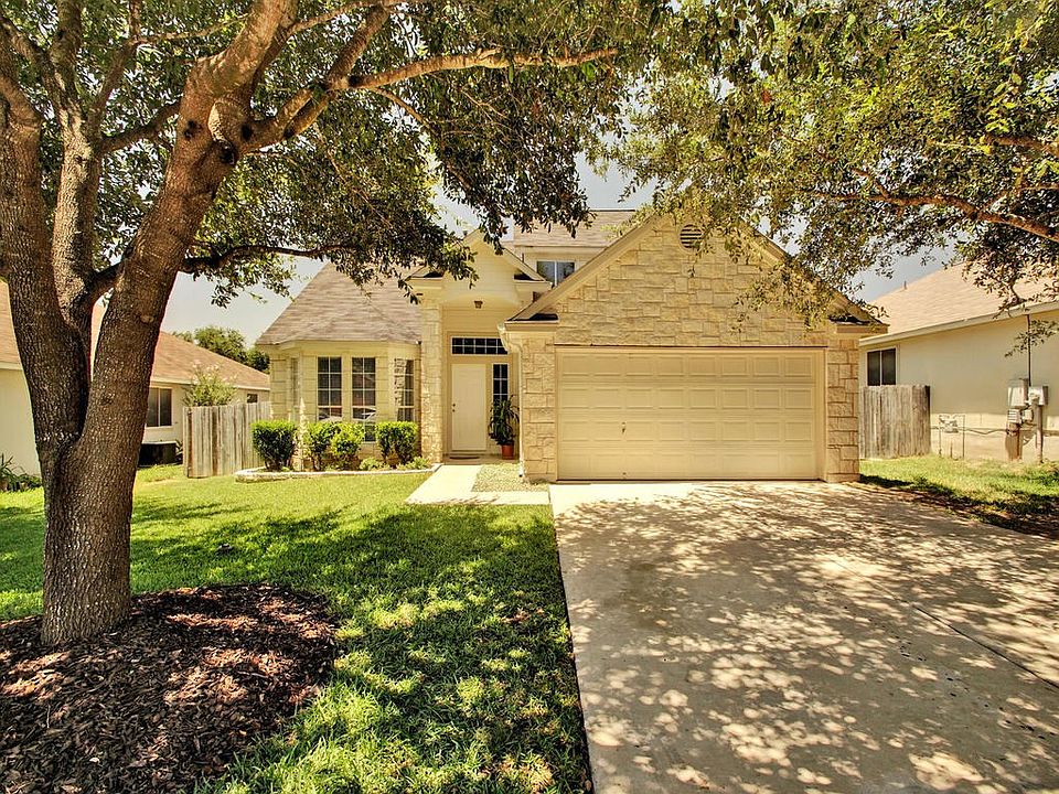 1st image of 233 Estate Dr