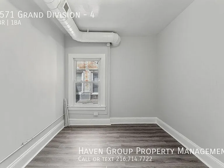 9571 Grand Division Ave #4 — Photo 13