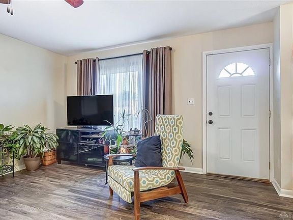 5th image of 3312 Hackney Dr