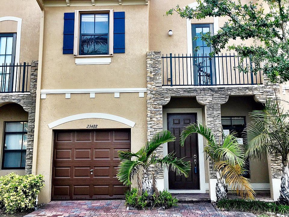 Front entrance to home