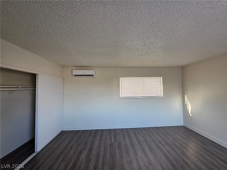 3364 Royce Ct — Photo 55