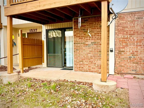 1537 Springlet Ct Unit 13, Florissant, MO 63033