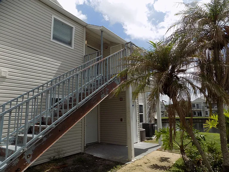 2508 Woodgate Blvd #207 — Photo 3