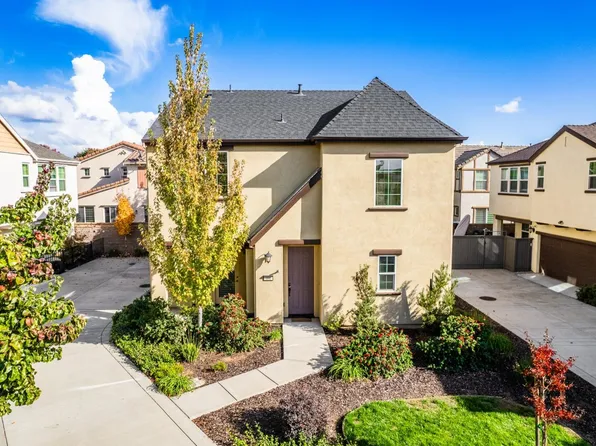 401 Dormarin Pl, Roseville, CA 95747