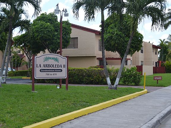 2nd image of 860 NW 106th Ave #3B3-3