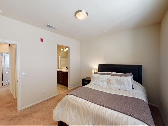 5th image of 2388 Sentinel Ln