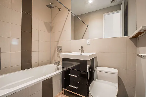 Rented by Nooklyn NYC LLC | media 19